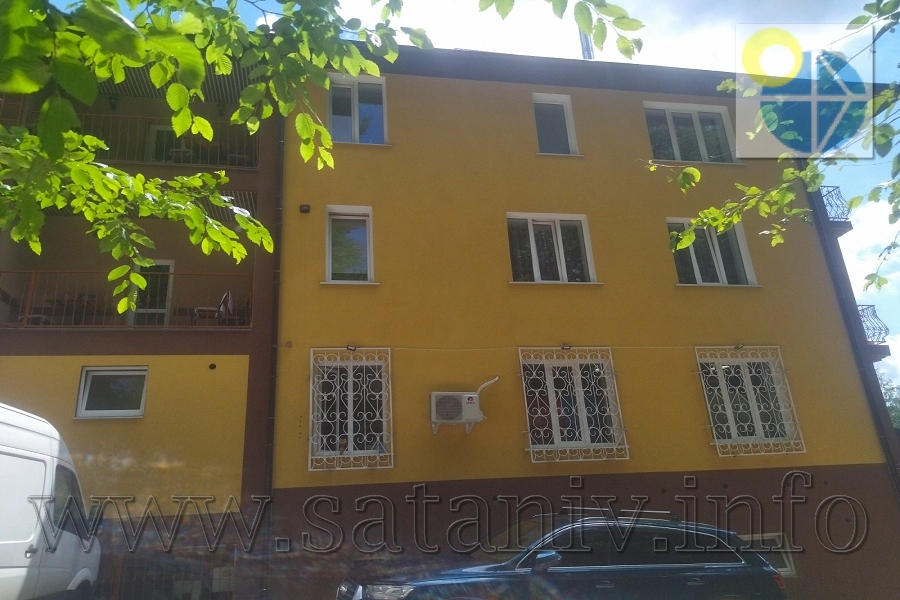 Сатанів.Готель SV